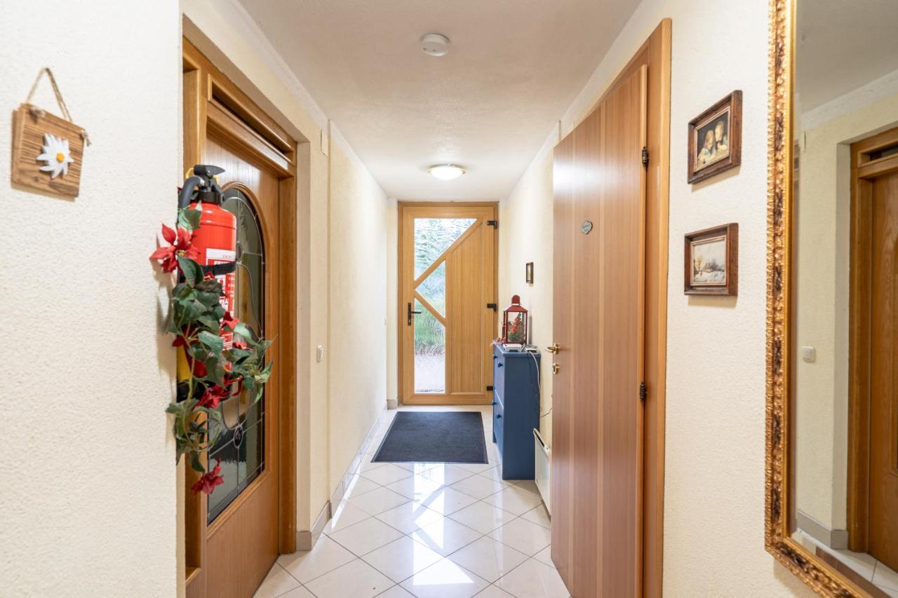 Heimeliges Apartment In Den Bergen Бад-Кляйнкірхгайм Екстер'єр фото